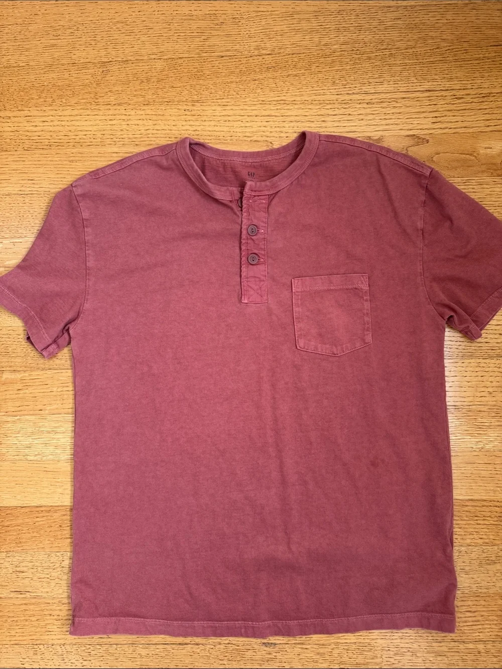 GAP Short-Sleeve Vintage Henley Tee in Copper Beach